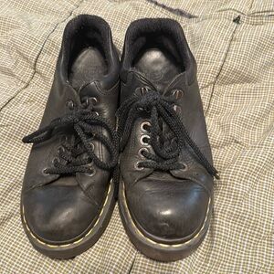 Vintage Doc Martens 8312 black leather lace-up oxfords US 9 women’s US 8 men’s